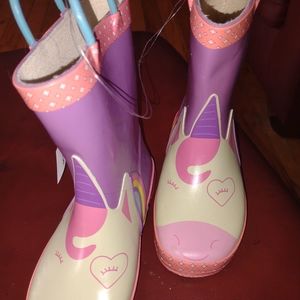 Girls boots, Girls size 12, no brand type.